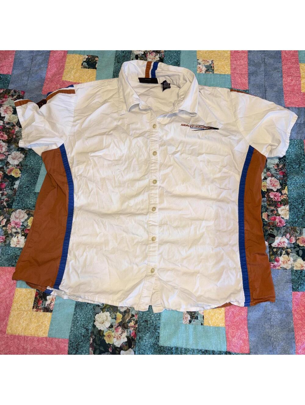 Harley-Davidson Womans XL Embroidered White Short Sleeve Button-Up Shirt